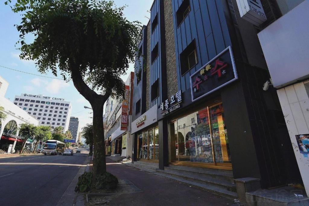 Jeju Sejong Hotel Exterior photo